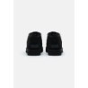 UGG CLASSIC ULTRA MINI Botines bajos negro