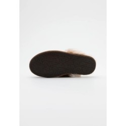 UGG SCUFFETTE II Pantuflas chestnut