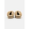 UGG CLASSIC SLIPPER II Pantuflas antilope