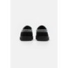 UGG TASMAN Pantuflas negro