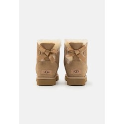 UGG MINI BAILEY BOW II Botines sand