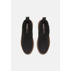Timberland STREET CHELSEA Botas para la nieve black nubuck