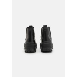 Timberland ROXIE LANE Botines bajos black