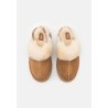UGG FUNKETTE Sandalias chestnut