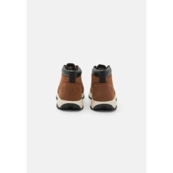 Timberland WINSOR PARK CHUKKA Zapatillas altas medium brown