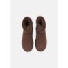 UGG CLASSIC MINI II Botines bajos burnt cedar