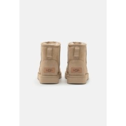 UGG CLASSIC MINI II Botines bajos burnt mustard seed
