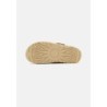 UGG GOLDENSTAR Pantuflas sand