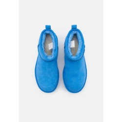 UGG CLASSIC ULTRA MINI PLATFORM Botines con plataforma big sky