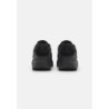 UGG CAPTRAIL LOW Zapatillas black