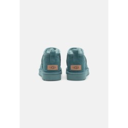UGG CLASSIC ULTRA MINI Botines bajos deep ice