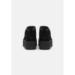 UGG CLASSIC ULTRA MINI PLATFORM Botines con plataforma negro