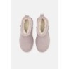 UGG CLASSIC ULTRA MINI Botines bajos pale smoke