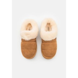 UGG TAZZLITA Mocasines chestnut