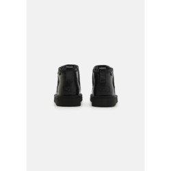 UGG CLASSIC ULTRA MINI Botines con plataforma black