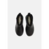 UGG CLASSIC ULTRA MINI Botines con plataforma black