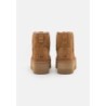 UGG CLASSIC MINI PLATFORM Botines con plataforma chestnut