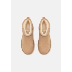 UGG CLASSIC ULTRA MINI PLATFORM Botines con plataforma sand