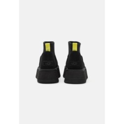 UGG CLASSIC MINI DIPPER Botines con plataforma black