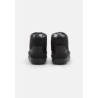 UGG CLASSIC Botas para la nieve black
