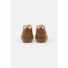 UGG CLASSIC ULTRA MINI Botines bajos chestnut